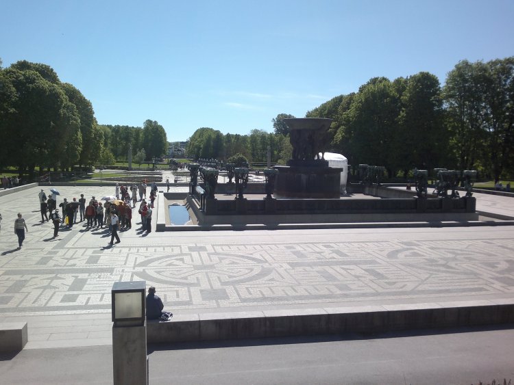 ../previews/030-2013-05-26-385.jpg.medium.jpeg